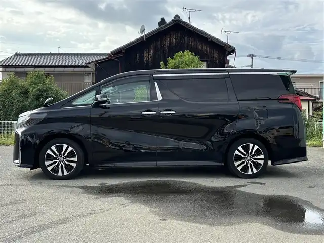 トヨタ アルファード S Cパッケージ 福岡県 2023(令5)年 5万km 黒 ツインルームルーフ/純正ナビ（フルセグ・CD・AM・FM・Bluetooth）/クルーズコントロール/純正後席モニター/シートヒーター/ステアリングヒーター/ブラインドスポットモニター/クリアランスソナー/両側パワースライドドア/バックカメラ/プッシュスタート/ETC