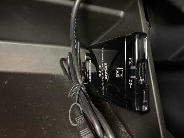 スバル インプレッサ ＸＶ 2．0i－L アイサイト 道央・札幌 2017(平29)年 8.8万km クリスタルホワイトP ・4WD/アイサイト/・プリクラッシュセーフティ/・社外SDナビ/・CD/DVD/BD/SD/USB/フルセグTV/・Bluetooth接続/・前方ドライブレコーダー/・レーダークルーズコントロール/・ブラインドスポットモニター/・レーンキープアシスト/SRH/・MTモード付AT/パドルシフト/・LEDオートライト/フォグランプ/・ヒルディセントコントロール/・X-MODE/・電動格納ミラー/ウィンカーミラー/・スマートキー/スペアキー/・ドアバイザー/純正フロアマット