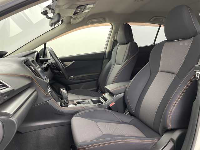 スバル インプレッサ ＸＶ 2．0i－L アイサイト 道央・札幌 2017(平29)年 8.8万km クリスタルホワイトP ・4WD/アイサイト/・プリクラッシュセーフティ/・社外SDナビ/・CD/DVD/BD/SD/USB/フルセグTV/・Bluetooth接続/・前方ドライブレコーダー/・レーダークルーズコントロール/・ブラインドスポットモニター/・レーンキープアシスト/SRH/・MTモード付AT/パドルシフト/・LEDオートライト/フォグランプ/・ヒルディセントコントロール/・X-MODE/・電動格納ミラー/ウィンカーミラー/・スマートキー/スペアキー/・ドアバイザー/純正フロアマット