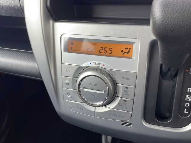 スズキ ハスラー G 愛知県 2015(平27)年 2.5万km スチールシルバーM 純正ナビ/ワンセグTV・CD/プッシュスタートボタン/スマートキー/スペアキー１本/オートエアコン/横滑り防止装置/衝突被害軽減システム/D席ヒートシーター/純正フロアマット/アイドリングストップ/保証書/取扱説明書