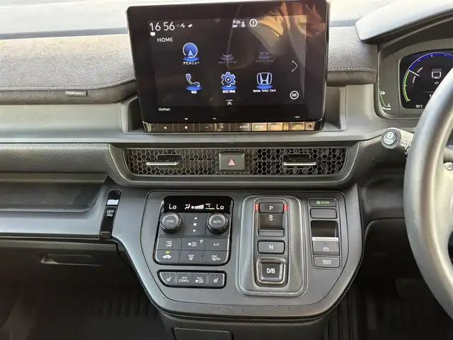 ホンダ ステップワゴン スパーダ eHEV プレミアムライン 福岡県 2022(令4)年 3.1万km 青 フルセグテレビ/全方位カメラ/純正後席モニター/純正ナビ（フルセグテレビ・DVD・CD・Bluetooth）/クルーズコントロール/純正ドラレコ前後/シートヒーター/両側パワースライドドア/ETC/ドアバイザー/プッシュスタート/スマートキー/パワーバックドア