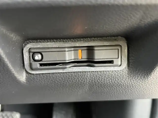 ホンダ ステップワゴン スパーダ eHEV プレミアムライン 福岡県 2022(令4)年 3.1万km 青 フルセグテレビ/全方位カメラ/純正後席モニター/純正ナビ（フルセグテレビ・DVD・CD・Bluetooth）/クルーズコントロール/純正ドラレコ前後/シートヒーター/両側パワースライドドア/ETC/ドアバイザー/プッシュスタート/スマートキー/パワーバックドア