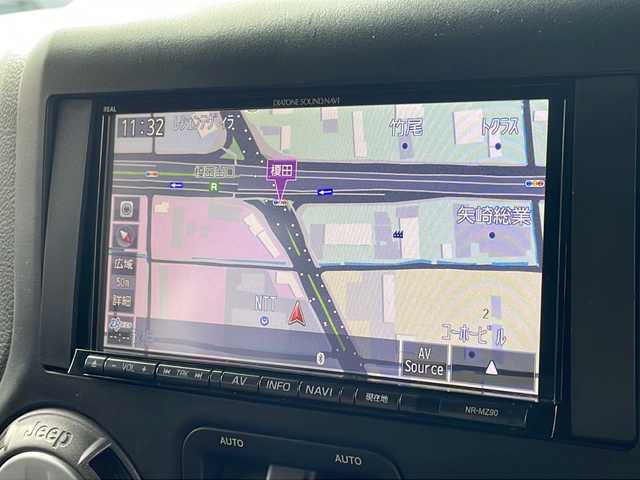 クライスラー・ジープ ジープ ラングラー アンリミテッド スポーツ 福岡県 2013(平25)年 6.9万km オレンジ 社外ナビ【カロッツェリア】/　Ｂｌｕｅｔｏｏｔｈ・フルセグＴＶ・ＣＤ・ＤＶＤ　/クルーズコントロール　/デジタルインナーミラー　/後席モニター/ヒーテッドドアミラー　/バックカメラ　/ＭＴモード付ＡＴ車　/ルーフキャリア/トランスファーレバー/スペアキー１本/リモコンキー/純正フロアマット/ダウンヒルアシストコントロール/パワーウィンドウ/横滑り防止装置/取扱説明書