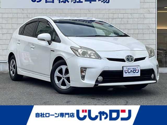 トヨタ プリウス G 山口県 2013(平25)年 8万km ホワイトパールクリスタルシャイン 株)IDOMが運営する【じしゃロン宇部店】の自社ローン専用車両になります。こちらは現金またはオートローンご利用時の価格です。自社ローンご希望の方は別途その旨お申付け下さい/純正ナビ（NHZN-X62G）　/フルセグＴＶ　/Ｂｌｕｅｔｏｏｔｈ接続　/バックカメラ　/ドライブレコーダー　/運転席パワーシート　/合皮シート　/純正フロアマット　/純正アルミホイール　/キセノンヘットライト　/クルーズコントロール