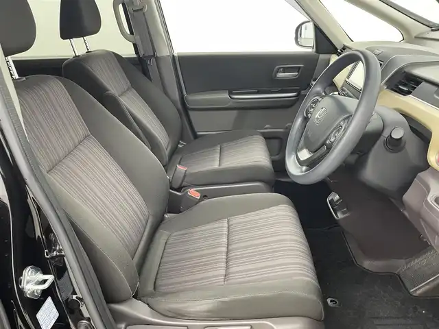 ホンダ フリード G ホンダセンシング 福岡県 2018(平30)年 6.5万km プレミアムスパークルブラックパール 社外ナビ（フルセグＴＶ）　/バックカメラ　/ビルトインＥＴＣ　/前方ドラレコ　/アダプティブクルコン　/ホンダセンシング　/衝突被害軽減ブレーキ　/レーンキープ　/先行車発進お知らせ　/標識認識機能　/両側電動スライドドア　/ＬＥＤヘッドライト