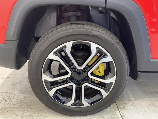 クライスラー・ジープ ジープ コンパス 熊本県 2022(令4)年 2.9万km 赤 パノラマスライディングサンルーフ/ブラックフルレザーシート/シートヒーター/パワーシート/ハンドルヒーター/純正HDDナビ/USB/Bluetooth/アンドロイドオート/フルセグTV/ハンズフリーパワーバックドア/アダプティブクルーズコントロール/オートマチックハイビーム/レーンキープアシスト/衝突被害軽減ブレーキ/ドライバーアテンションアラート/ブラインドスポットモニター/ETC2.0/LEDヘッドライト/LEDフォグライト/【リミテッド コロラドレッド】
