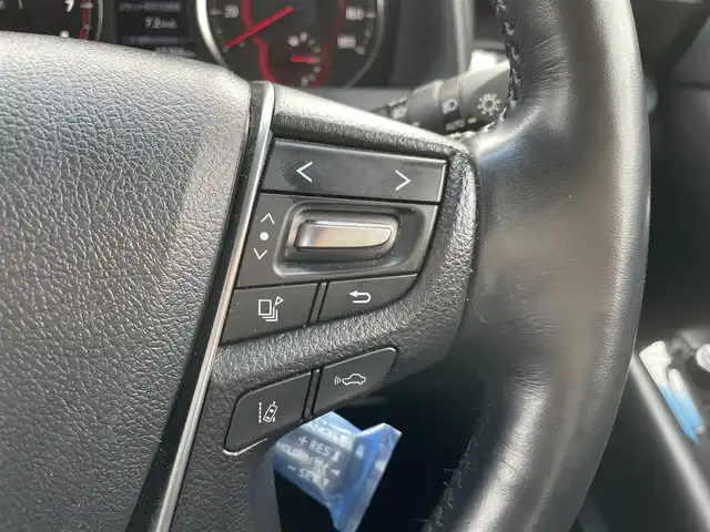 トヨタ アルファード S Cパッケージ 福岡県 2022(令4)年 1.6万km ホワイトパールクリスタルシャイン ワンオーナー/フリップダウンモニター/ツインムーンルーフ/モデリスタエアロ（F/S/R)/純正ナビ（BT/フルセグ/AM/FM/DISC/USB)/Bカメラ/パワーバックドア/オットマン/両側パワースライドドア/レーダークルーズコントロール/LEDヘッドライト/オートライト/オートマチックハイビーム/シーケンシャルターンランプ/レザーシート/シートメモリー/DN席パワーシート/DN席エアシート/DN席シートヒーター/ステアリングヒーター/チルトステアリング/純正20インチAW/ローダウン/BSM/クリアランスソナー/横滑り防止装置/レーンキープアシスト/盗難防止装置/衝突被害軽減ブレーキ/アイドリングストップ/ドライブレコーダー/デジタルインナーミラー/NANOE/スマートキー/ETC/保証書/取扱説明書