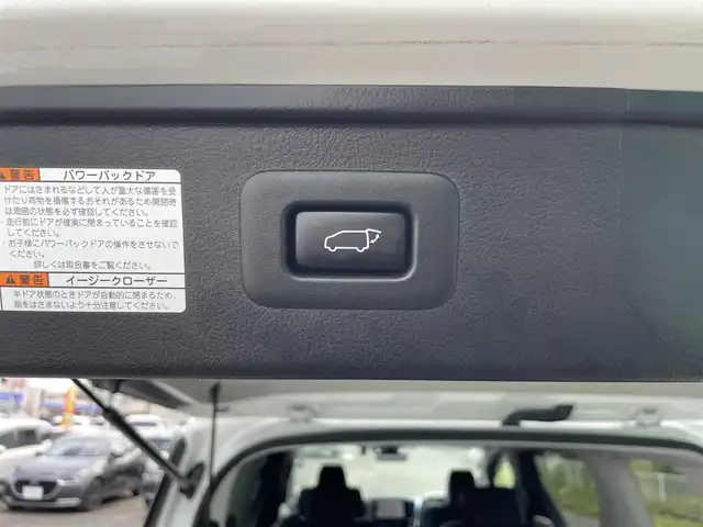 トヨタ アルファード S Cパッケージ 福岡県 2022(令4)年 1.6万km ホワイトパールクリスタルシャイン ワンオーナー/フリップダウンモニター/ツインムーンルーフ/モデリスタエアロ（F/S/R)/純正ナビ（BT/フルセグ/AM/FM/DISC/USB)/Bカメラ/パワーバックドア/オットマン/両側パワースライドドア/レーダークルーズコントロール/LEDヘッドライト/オートライト/オートマチックハイビーム/シーケンシャルターンランプ/レザーシート/シートメモリー/DN席パワーシート/DN席エアシート/DN席シートヒーター/ステアリングヒーター/チルトステアリング/純正20インチAW/ローダウン/BSM/クリアランスソナー/横滑り防止装置/レーンキープアシスト/盗難防止装置/衝突被害軽減ブレーキ/アイドリングストップ/ドライブレコーダー/デジタルインナーミラー/NANOE/スマートキー/ETC/保証書/取扱説明書