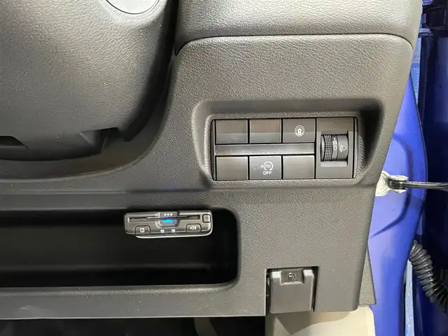 日産 デイズ X 岩手県 2022(令4)年 2.2万km アトランティックブルー ４WD/寒冷地仕様/エマージェンシーブレーキ/レーンアシスト/ハイビームアシスト/踏み間違い衝突防止アシスト/前後ソナー/横滑り防止装置/アイドリングストップ/シートヒーター/純正ナビ/フルセグTV/ステアリングスイッチ/バックドア/ドライブレコーダー/ETC/オートライト/ヘッドライトレベライザー/純正14インチアルミホイール