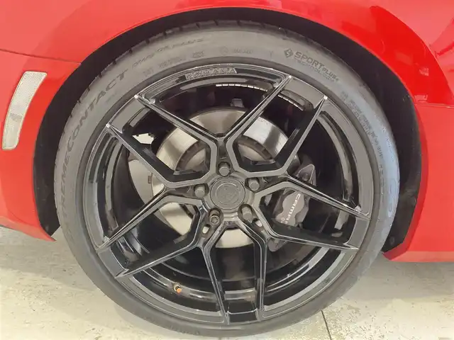 シボレー カマロ SS 熊本県 2018(平30)年 3.7万km 赤 サンルーフ/フロントスポーツバケットレザーシート/シートヒーター/シートクーラー/前席パワーシート/BOSEプレミアムサラウンドシステム/Brembo製ブレーキシステム/Rohana20インチアルミホイール/社外エアロパーツ/ダウンサス/BLITZ製GPSレーダー探知機/コンチネンタル・ExtremeContact DWS06プラス/アンビエントライト/社外ナビ/純正ディスプレイオーディオ/AppleCarPlay/androidauto/USB/Bluetooth/バックカメラ/コーナーセンサー/ヘッドアップディスプレイ/ドライブレコーダー/置くだけ充電/クルーズコントロール/ブラインドスポットモニター/パワートランク/ETC2.0/【カマロ SS レッドホット（WA687F）】