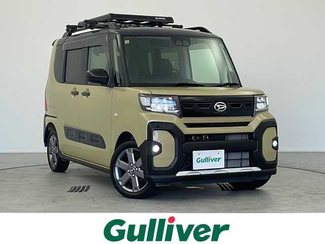 ダイハツ タント ファンクロスターボ 愛知県 2023(令5)年 1.5万km ブラックマイカメタリック/サンドベージュメタリック /禁煙車//4WD//純正9インチディスプレイオーディオ//フルセグTV//ETC//INNOルーフキャリア//PORMID前後ドライブレコーダー付デジタルルームミラー//スマートクルーズパック//スマートパノラマパーキングパック//パノラマモニター//スマートアシスト//衝突回避支援ブレーキ//衝突警報機能//前後方誤発進抑制//車線逸脱抑制//車線逸脱警報//路側逸脱警報//ふらつき警報//先行車発進お知らせ//標識認識機能//オートハイビーム//アダプティブクルーズコントロール//レーンキープコントロール//前後コーナーセンサー//フルLEDヘッドライト//オートライト//LEDフォグランプ//両側パワースライドドア//撥水加工ファブリックシート//前席シートヒーター//純正15インチアルミホイール//純正フロアマット//純正ドアバイザー//電子パーキングブレーキ//ブレーキホールド//革巻きステアリング//ステアリングスイッチ//プッシュスタート//電動格納ミラーウィンカー//アイドリングストップ//新車保証書・取扱説明書//スペアキー