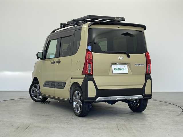 ダイハツ タント ファンクロスターボ 愛知県 2023(令5)年 1.5万km ブラックマイカメタリック/サンドベージュメタリック /禁煙車//4WD//純正9インチディスプレイオーディオ//フルセグTV//ETC//INNOルーフキャリア//PORMID前後ドライブレコーダー付デジタルルームミラー//スマートクルーズパック//スマートパノラマパーキングパック//パノラマモニター//スマートアシスト//衝突回避支援ブレーキ//衝突警報機能//前後方誤発進抑制//車線逸脱抑制//車線逸脱警報//路側逸脱警報//ふらつき警報//先行車発進お知らせ//標識認識機能//オートハイビーム//アダプティブクルーズコントロール//レーンキープコントロール//前後コーナーセンサー//フルLEDヘッドライト//オートライト//LEDフォグランプ//両側パワースライドドア//撥水加工ファブリックシート//前席シートヒーター//純正15インチアルミホイール//純正フロアマット//純正ドアバイザー//電子パーキングブレーキ//ブレーキホールド//革巻きステアリング//ステアリングスイッチ//プッシュスタート//電動格納ミラーウィンカー//アイドリングストップ//新車保証書・取扱説明書//スペアキー