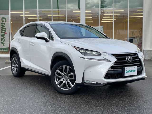 レクサス ＮＸ 200t Iパッケージ 石川県 2015(平27)年 8万km パール ４ＷＤ　純正ナビ　フルセグＴＶ　バックカメラ　革シート　シートヒーター　ハンドルヒーター　レーダーブレーキ　クルーズコントロール　ドラレコ　ＥＴＣ　純正アルミホイール　スマートキー　コーナーセンサー