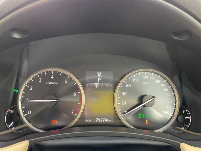 レクサス ＮＸ 200t Iパッケージ 石川県 2015(平27)年 8万km パール ４ＷＤ　純正ナビ　フルセグＴＶ　バックカメラ　革シート　シートヒーター　ハンドルヒーター　レーダーブレーキ　クルーズコントロール　ドラレコ　ＥＴＣ　純正アルミホイール　スマートキー　コーナーセンサー