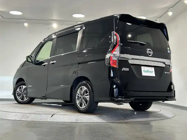 日産 セレナ e－パワー ハイウェイスター V 愛知県 2021(令3)年 5.9万km ダイヤモンドブラック 純正１０インチナビ/プロパイロット/アラウンドビューモニター/両側パワースライドドア/衝突軽減ブレーキ/車線逸脱警報/ブラインドスポットモニター/クリアランスソナー/車線逸脱警報/電動パーキングブレーキ/インテリジェントルームミラー/ドライブレコーダー/ビルトインＥＴＣ/アクセサリーソケット/純正15インチアルミホイール
