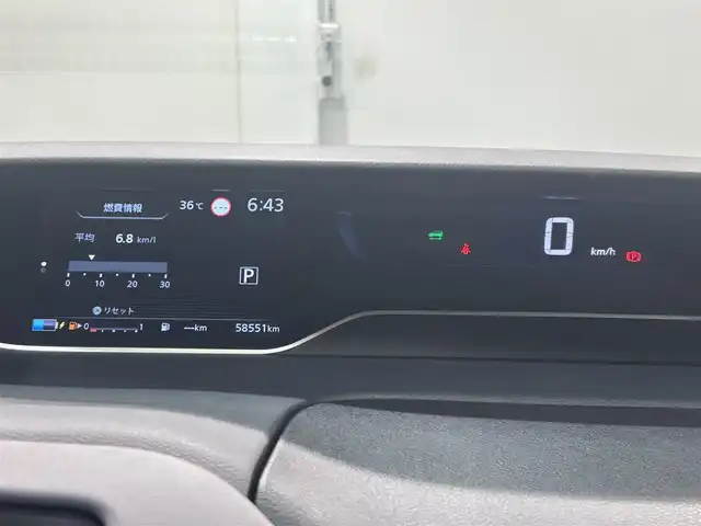 日産 セレナ e－パワー ハイウェイスター V 愛知県 2021(令3)年 5.9万km ダイヤモンドブラック 純正１０インチナビ/プロパイロット/アラウンドビューモニター/両側パワースライドドア/衝突軽減ブレーキ/車線逸脱警報/ブラインドスポットモニター/クリアランスソナー/車線逸脱警報/電動パーキングブレーキ/インテリジェントルームミラー/ドライブレコーダー/ビルトインＥＴＣ/アクセサリーソケット/純正15インチアルミホイール