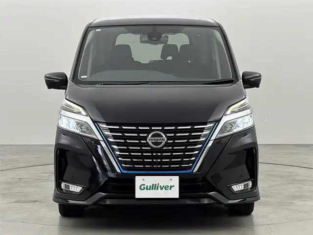 日産 セレナ e－パワー ハイウェイスター V 福岡県 2021(令3)年 5.9万km ダイヤモンドブラック 純正１０型ナビ／フルセグＴＶ　/全方位カメラ　/デジタルルームミラー　/ドラレコ　/ＥＴＣ　/プロパイロット　/コーナーセンサー　/両側電動スライドドア　/エマージェンシーブレーキ　/レーンキープ　/ブラインドスポットモニター　/Ｗエアコン　/純正１５インチアルミホイール　/LEDヘッドライト
