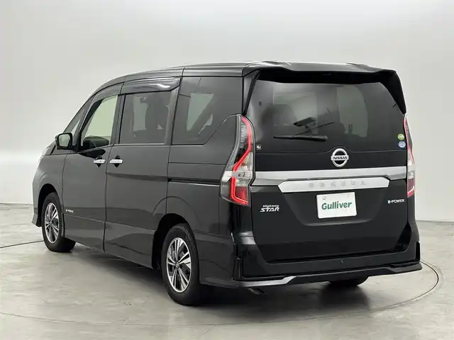 日産 セレナ e－パワー ハイウェイスター V 福岡県 2021(令3)年 5.9万km ダイヤモンドブラック 純正１０型ナビ／フルセグＴＶ　/全方位カメラ　/デジタルルームミラー　/ドラレコ　/ＥＴＣ　/プロパイロット　/コーナーセンサー　/両側電動スライドドア　/エマージェンシーブレーキ　/レーンキープ　/ブラインドスポットモニター　/Ｗエアコン　/純正１５インチアルミホイール　/LEDヘッドライト