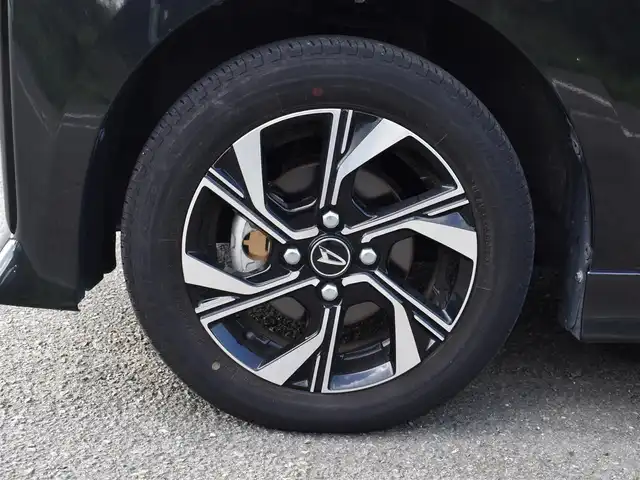 ダイハツ タント カスタム X 福岡県 2023(令5)年 0.8万km ブラックマイカメタリック 　タント　カスタムX　/純正ディスプレイオーディオ/　　フルセグTV/B・T　　/バックカメラ/両側パワースライドドア/前席シートヒーター/クリアランスソナー/LEDヘッドライト/純正14インチアルミホイール/ETC/保証書あり/取扱説明書あり/スペアキーあり