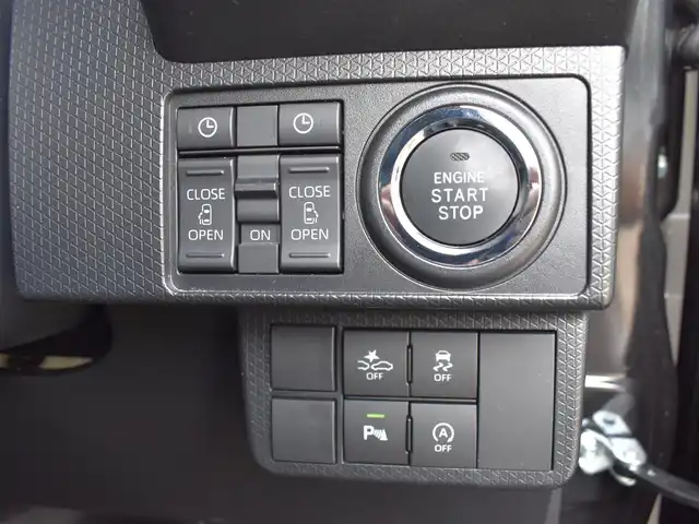 ダイハツ タント カスタム X 福岡県 2023(令5)年 0.8万km ブラックマイカメタリック 　タント　カスタムX　/純正ディスプレイオーディオ/　　フルセグTV/B・T　　/バックカメラ/両側パワースライドドア/前席シートヒーター/クリアランスソナー/LEDヘッドライト/純正14インチアルミホイール/ETC/保証書あり/取扱説明書あり/スペアキーあり