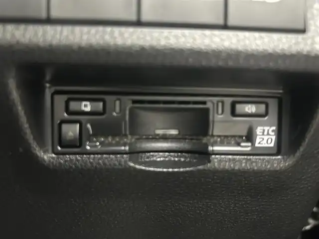 トヨタ ＲＡＶ４ アドベンチャー オフロードPKGⅡ 埼玉県 2023(令5)年 3万km グレーメタリック 純正10.5型DA  BSM 液晶ミラー Bカメラ　パワーバックドア　ハーフレザー　ETC2.0　セーフティセンス　フルセグ　純正17AW　LEDヘッドライト　ルーフレール　F席快適温熱シート　　純正フロアマット　ハンドルヒーター