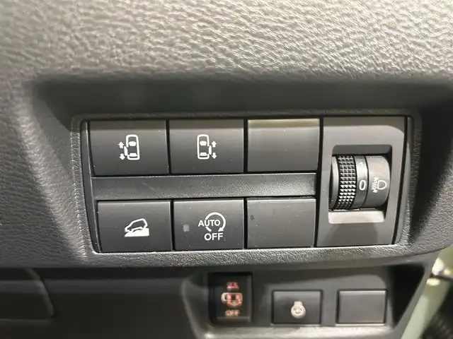 三菱 デリカミニ G プレミアム 愛媛県 2023(令5)年 0.7万km 緑 純正9インチナビ/(Bluetooth/CD/DVD/フルセグ)/全周囲カメラ/マイパイロット/デジタルルームミラー/衝突被害軽減ブレーキ/レーンキープアシスト/前後コーナーセンサー/ダウンヒルアシストコントロール/D/Nシートヒーター/ステアリングヒーター/両側電動スライドドア/ルーフレール/サイドサンシェード/リアサーキュレーター/LEDヘッドライト/オートマチックハイビーム/オートライト/ヘッドライトレベライザー/スペアキー/保証書/取扱説明書