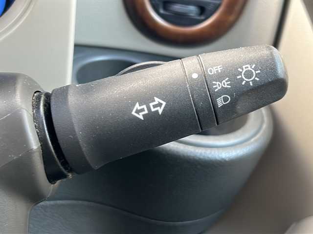 日産 キューブ 15X Mセレクション 埼玉県 2009(平21)年 10万km ビターショコラ 純正ナビ /(SD/CD/AUX/DVD/Photo/iPod)/バックカメラ /ワンオーナー/プッシュスタート　/純正フロア　/純正オーディオ　/パワーステアリング　/パワーウィンドウ　/ABS　/保証書　/取扱説明書　/スマートキー　/スペアキー1本