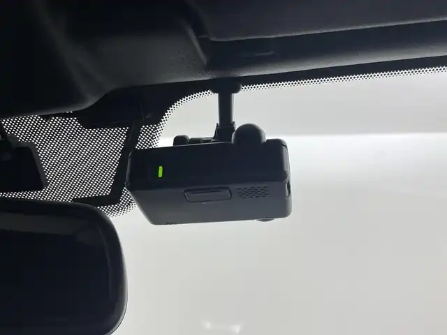 マツダ ロードスター S レザーパッケージ 埼玉県 2022(令4)年 2.2万km プラチナクォーツメタリック ワンオーナー/純正メモリーナビ(DVD/CD/AM/FM/BT/USB/AUX)/フルセグTV/スマートシティーブレーキサポート/レーンキープアシスト/BSMブラインドスポットミラー/車線逸脱警報/交通標識認識/パーキングセンサー/クルーズコントロール/ピアノ調＆アルカンターラコンビ内張/黒レザーシート/シートヒーター/BOSEサウンドシステム/前方ドライブレコーダー/横滑り防止装置/純正フロアマット/ビルトインETC