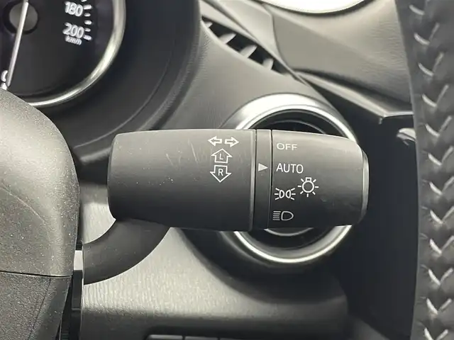 マツダ ロードスター S レザーパッケージ 埼玉県 2022(令4)年 2.2万km プラチナクォーツメタリック ワンオーナー/純正メモリーナビ(DVD/CD/AM/FM/BT/USB/AUX)/フルセグTV/スマートシティーブレーキサポート/レーンキープアシスト/BSMブラインドスポットミラー/車線逸脱警報/交通標識認識/パーキングセンサー/クルーズコントロール/ピアノ調＆アルカンターラコンビ内張/黒レザーシート/シートヒーター/BOSEサウンドシステム/前方ドライブレコーダー/横滑り防止装置/純正フロアマット/ビルトインETC