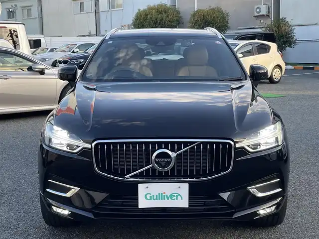 ボルボ ＸＣ６０ T5 AWD インスクリプション 兵庫県 2018(平30)年 3.1万km 黒 /ワンオーナー//ブラウンレザーシート//全席ヒーター/前席クーラー/電動/メモリ付//ステアリングヒーター//ハーマンカードンオーディオ//純正ナビ//地デジ/DVD/BT/USB//360度カメラ//ステアリングリモコン//パワーバックドア//ETC//ドライブレコーダー前後//パワーバックドア//純正19インチAW//ヘッドアップディスプレイ//オートLEDヘッドランプ//235/60R18インチスタッドレスタイヤ装着積込/【安全機能】//City Safety//パークアシスト//アクティブベンディングライト//レーンキーピングエイド//BLIS//ロードサインインフォメーション//クロストラフィックアラート//車間警告//衝突回避アシスト//アダプティブクルーズコントロール//ハイビームアシスト//R1/2/3/4/5年ボルボカーズ点検記録簿