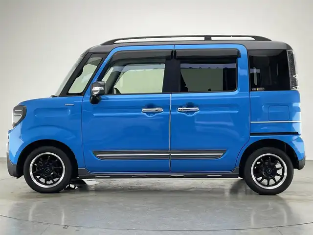 スズキ スペーシア ギア HYBRID XZターボ 愛知県 2019(平31)年 6.8万km ブリスクブルーメタリック/ガンメタリック2トーンルーフ 純正８型ナビ　ＨＵＤ　全方位カメラ　禁煙車　両側パワスラ　シートヒーター　ＥＴＣ　前後ドラレコ　フルセグ　ＤＶＤ　セーフティサポート　衝突軽減　レーンキープ　ＬＥＤオートライト　クルコン　パドルシフト ルーフレール　Bluetooth　USB　プッシュスタート　スマートキー　