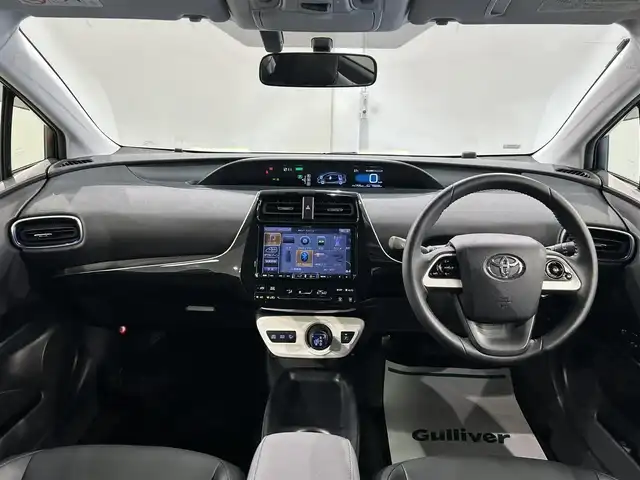 トヨタ プリウス S ツーリングセレクション 愛知県 2016(平28)年 1.7万km エモーショナルレッド アルパイン９インチナビ/シートヒーター/ビルトインＥＴＣ/バックカメラ/ＩＳＯＦＩＸ/アクセサリーソケット/ＬＥＤヘッドライト/オートエアコン/合成皮革シート/シャークアンテナ/オートライト/社外フロアマット/純正17インチアルミホイール