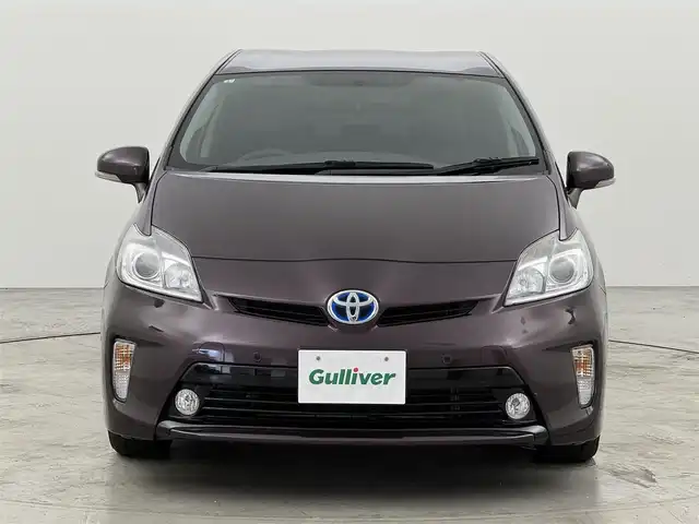 トヨタ プリウス S　マイコーデ 福岡県 2013(平25)年 5.4万km ディープアメジストマイカメタリック 純正ナビ（Ｂｌｕｅｔｏｏｔｈ）　/バックカメラ　/ビルトインＥＴＣ　/クルーズコントロール　/コーナーセンサー　/プッシュスタート　/ステアリングリモコン　/電動格納式ドアミラー　/純正フロアマット　/フォグランプ
