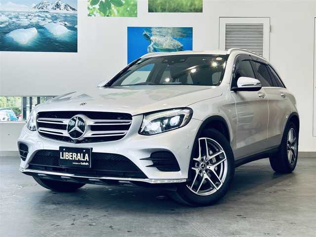 メルセデス・ベンツ ＧＬＣ２００ スポーツ 大阪府 2017(平29)年 3万km イリジウムシルバー レーダーセーフティP/ワンオーナー/ハーフレザー/メモリ付きパワーシート/シートヒーター/ACC/純正ナビ/TV/360度カメラ/純正19インチAW/LEDヘッドライト/電動リアゲート/ブラインドスポット/クリアランスソナー/ルーフレール/ETC/パドルシフト