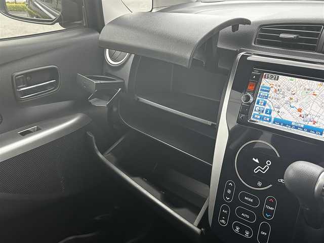 日産 デイズ ハイウェイスターG 福島県 2014(平26)年 4.3万km ブラック 純正メモリナビゲーション/【フルセグTV/CD/DVD/Bluetooth】/アラウンドビューモニター/HIDヘッドライト/・オートライト/・フォグランプ/スマートキー/・プッシュスタート/ETC/ドアバイザー/フロアマット/純正15インチアルミホイール/アイドリングストップ/取扱説明書/保証書