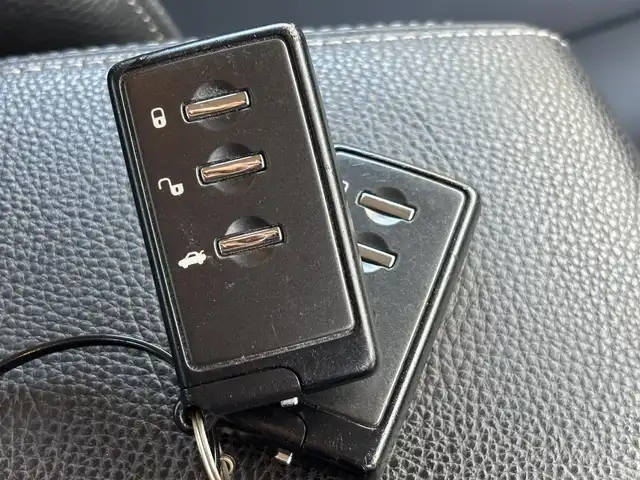 スバル レガシィ ツーリングワゴン 2．5iアイサイト Sパッケージ 滋賀県 2011(平23)年 14万km カメリアレッドパール 社外メモリナビ/(フルセグTV CD DVD Bluetooth)/スバルアイサイト/・クルーズコントロール/・衝突軽減ブレーキ/・車線逸脱警報/バックカメラ/レザーシート/シートヒーター/前席パワーシート/革巻きステアリング/ステアリングリモコン/パドルシフト/ドライブレコーダー/ETC/プッシュスタート/スマートキー×２/電動格納ミラー/ウインカーミラー/ドアバイザー/HIDオートヘッドライト