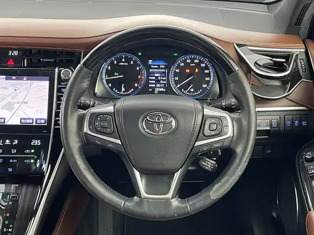 トヨタ ハリアー プレミアム 埼玉県 2018(平30)年 5.5万km スパークリングブラックパールクリスタルシャイン 純正9インチナビ/ CD DVD 地デジTV Bluetooth/JBLサウンド/バックカメラ/プリクラッシュセーフティ/レーンディパーチャーアラート/クルーズコントロール/クリアランスソナー /パワーバックドア/ドライブレコーダー/LEDオートライト/オートハイビーム/ETC2.0