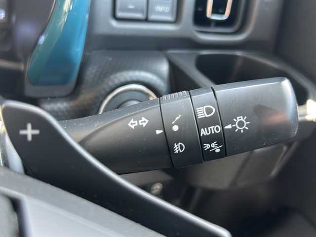 スズキ ハスラー HYBRID X ターボ 香川県 2020(令2)年 7.4万km デニムブルー ガンメタリック 2トーン 9インチHDディスプレイナビ/フルセグテレビ/CD/DVD再生機能/パノラミックビューモニター/シートヒーター/前後コーナーセンサー/片側シートバックテーブル/LEDヘッドライト/ETC