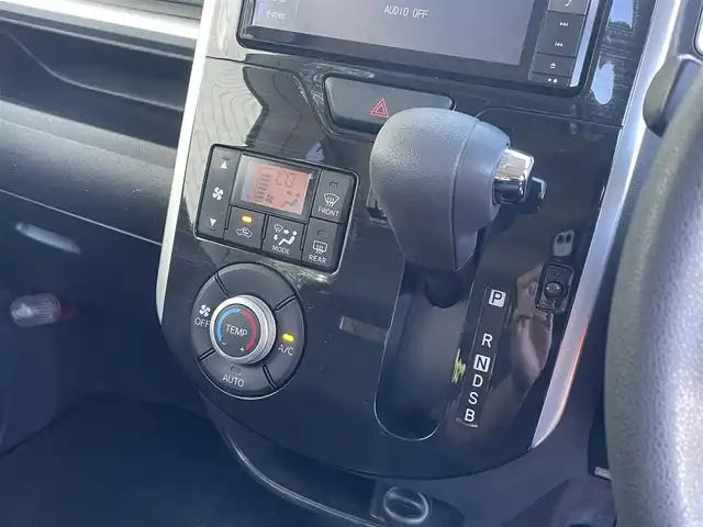 ダイハツ タント カスタム X トップED SAⅡ 栃木県 2015(平27)年 12.9万km パールホワイトⅢ (株)IDOMが運営する【じしゃロン宇都宮店】の自社ローン専用車両になります。こちらは現金またはオートローンご利用時の価格です。自社ローンご希望の方は別途その旨お申付け下さい/純正ナビ/バックカメラ/フルセグ/ＥＴＣ/両側パワースライドドア/Ｂｌｕｅｔｏｏｔｈ/ＤＶＤ再生/スマートキー/スペアキー/ハーフレザーシート/衝突軽減ブレーキ/ＬＥＤヘッドライト/オートライト