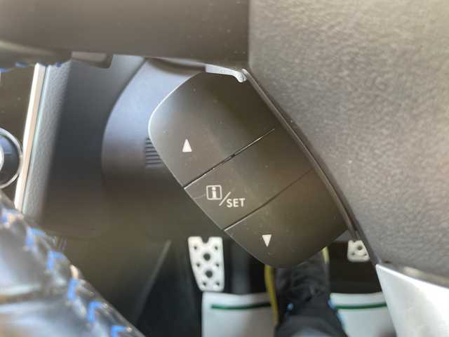 スバル レヴォーグ 1．6GT－S アイサイト 石川県 2014(平26)年 8.4万km パール ４ＷＤ　社外メモリーナビ　フルセグＴＶ　バックカメラ　ＬＥＤヘッドライト　ＥＴＣ　アイサイト　レーダークルーズ　純正アルミホイール　スマートキー　プッシュスタート　電動ミラー　保証書