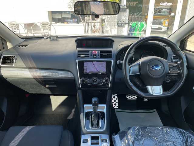 スバル レヴォーグ 1．6GT－S アイサイト 石川県 2014(平26)年 8.4万km パール ４ＷＤ　社外メモリーナビ　フルセグＴＶ　バックカメラ　ＬＥＤヘッドライト　ＥＴＣ　アイサイト　レーダークルーズ　純正アルミホイール　スマートキー　プッシュスタート　電動ミラー　保証書