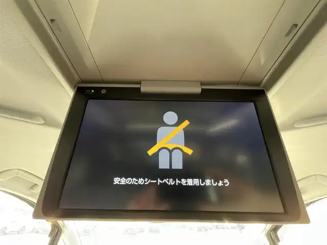 トヨタ アルファード S Cパッケージ 滋賀県 2022(令4)年 4.3万km スパークリングブラックパールクリスタルシャイン 禁煙車/ツインムーンルーフ/ＴＲＤフルエアロ/９型ディスプレイオーディオ/【CD/DVD/フルセグTV/Bluetooth】/デジタルインナーミラー/純正フリップダウンモニター/バックカメラ/ビルトインＥＴＣ/ＬＥＤシーケンシャルターンランプ/両側パワースライドドア/クリアランスソナー/トヨタセーフティセンス/・プリクラッシュセーフティ/・レーダークルーズコントロール/・レーントレーシングアシスト/・ロードサインアシスト/・オートマチックハイビーム/シートヒーター/シートベンチレーション/パワーシート/パワーバックドア
