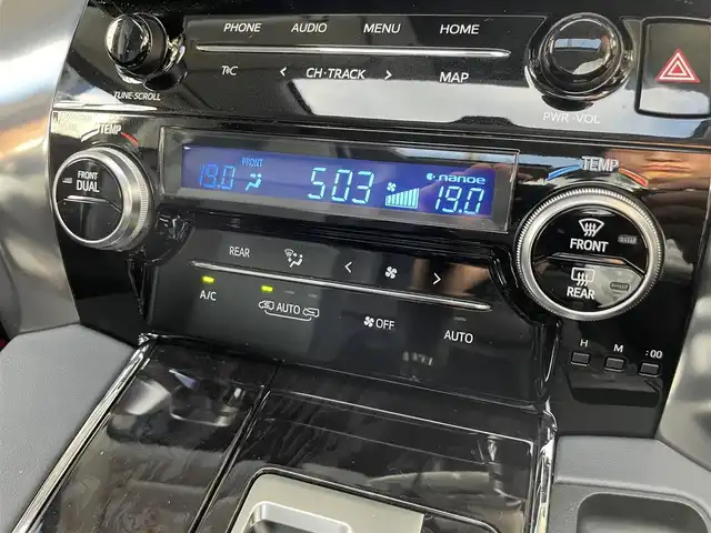 トヨタ アルファード S Cパッケージ 滋賀県 2022(令4)年 4.3万km スパークリングブラックパールクリスタルシャイン 禁煙車/ツインムーンルーフ/ＴＲＤフルエアロ/９型ディスプレイオーディオ/【CD/DVD/フルセグTV/Bluetooth】/デジタルインナーミラー/純正フリップダウンモニター/バックカメラ/ビルトインＥＴＣ/ＬＥＤシーケンシャルターンランプ/両側パワースライドドア/クリアランスソナー/トヨタセーフティセンス/・プリクラッシュセーフティ/・レーダークルーズコントロール/・レーントレーシングアシスト/・ロードサインアシスト/・オートマチックハイビーム/シートヒーター/シートベンチレーション/パワーシート/パワーバックドア