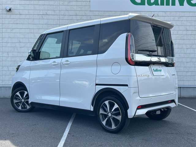 三菱 ｅＫクロススペース T プラスエディション 栃木県 2022(令4)年 0.6万km シルキーホワイト 禁煙車/4WD/シートヒーター/衝突被害軽減システム/レーンキープアシスト/オートライト/ダウンヒルアシストコントロール/コーナーセンサー/バックカメラ/アラウンドヴューモニター/LEDヘッドライト/ETC/両側パワースライドドア/ハンズフリースライドドア/純正15インチアルミホイール/純正フロアマット/スマートキー/スペアキー