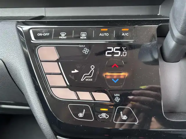三菱 ｅＫクロススペース T プラスエディション 宮城県 2022(令4)年 0.6万km シルキーホワイト 禁煙車/4WD/シートヒーター/衝突被害軽減システム/レーンキープアシスト/オートライト/ダウンヒルアシストコントロール/コーナーセンサー/バックカメラ/アラウンドヴューモニター/LEDヘッドライト/ETC/両側パワースライドドア/ハンズフリースライドドア/純正15インチアルミホイール/純正フロアマット/スマートキー/スペアキー/後席サンシェード/ウインカーミラー