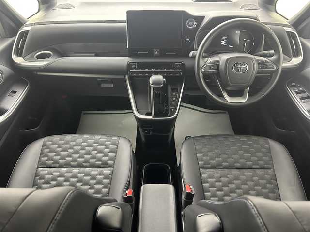 トヨタ ヴォクシー S－Z 埼玉県 2022(令4)年 3.4万km ホワイトパールクリスタルシャイン 純正10.5型DA 後席モニター CD DVD TV HDMI BT シートヒーター　レーダークルーズコントロール　前後コーナーセンサー　ETC2.0　バックカメラ　デジタルインナーミラー