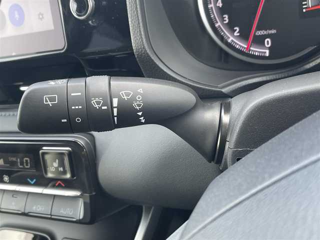 トヨタ ヴォクシー S－Z 埼玉県 2022(令4)年 3.4万km ホワイトパールクリスタルシャイン 純正10.5型DA 後席モニター CD DVD TV HDMI BT シートヒーター　レーダークルーズコントロール　前後コーナーセンサー　ETC2.0　バックカメラ　デジタルインナーミラー