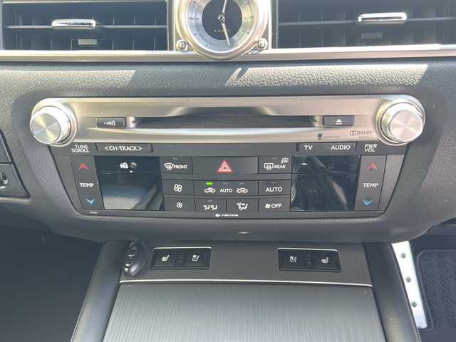 レクサス ＧＳ 350 Fスポーツ 香川県 2012(平24)年 2.7万km ホワイトパールクリスタルシャイン 純正ナビ/レザーシート/フルセグテレビ/CD/DVD再生機能/バックカメラ/パワーシート/シートヒーター/エアシート/ステアリングヒーター/シートメモリー/LEDヘッドライト/ETC