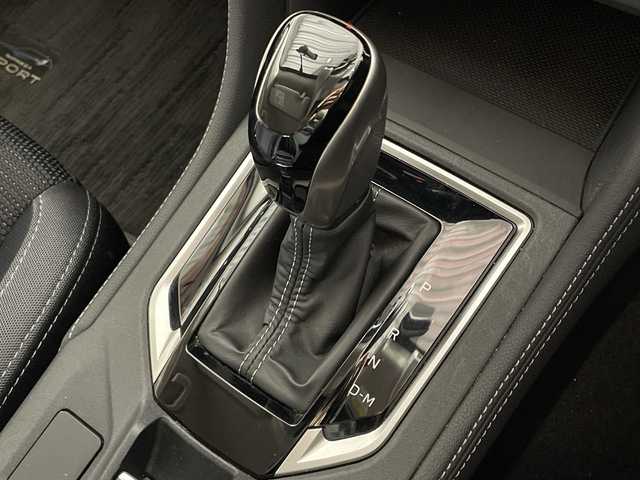 スバル インプレッサ スポーツ 2．0i－S アイサイト 神奈川県 2016(平28)年 4.7万km ピュアレッド 純正8型インターナビ【CN-LR820DFC】/フルセグ　CD DVD　HDMI　iPod　USB　ナノイー　/バックカメラ/アイサイトver３/衝突危険警報/プリクラッシュブレーキ/全車速追従機能付クルーズコントロール/AT誤発進抑制制御/車線逸脱警報/ふらつき警報/先行車発進お知らせ機能/ブラインドスポットモニター/後退時ブレーキアシスト/革巻きステアリング/ステアリングスイッチ/パドルシフト/前席シートヒーター/パワーシート/電動パーキングブレーキ/社外前方ドライブレコーダー/ダウンヒルアシストコントロール/アイドリングストップ/純正ETC/プッシュスタート/スマートキー/LEDヘッドランプ/LEDLiner/フロントフォグランプ/オートライト/純正18インチアルミホイール/STIフロントリップスポイラー/純正サイド/リアスポイラー/取説/スペアキー2本【キータグ付】