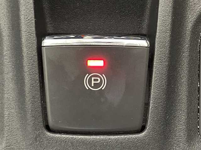 スバル インプレッサ スポーツ 2．0i－S アイサイト 神奈川県 2016(平28)年 4.7万km ピュアレッド 純正8型インターナビ【CN-LR820DFC】/フルセグ　CD DVD　HDMI　iPod　USB　ナノイー　/バックカメラ/アイサイトver３/衝突危険警報/プリクラッシュブレーキ/全車速追従機能付クルーズコントロール/AT誤発進抑制制御/車線逸脱警報/ふらつき警報/先行車発進お知らせ機能/ブラインドスポットモニター/後退時ブレーキアシスト/革巻きステアリング/ステアリングスイッチ/パドルシフト/前席シートヒーター/パワーシート/電動パーキングブレーキ/社外前方ドライブレコーダー/ダウンヒルアシストコントロール/アイドリングストップ/純正ETC/プッシュスタート/スマートキー/LEDヘッドランプ/LEDLiner/フロントフォグランプ/オートライト/純正18インチアルミホイール/STIフロントリップスポイラー/純正サイド/リアスポイラー/取説/スペアキー2本【キータグ付】